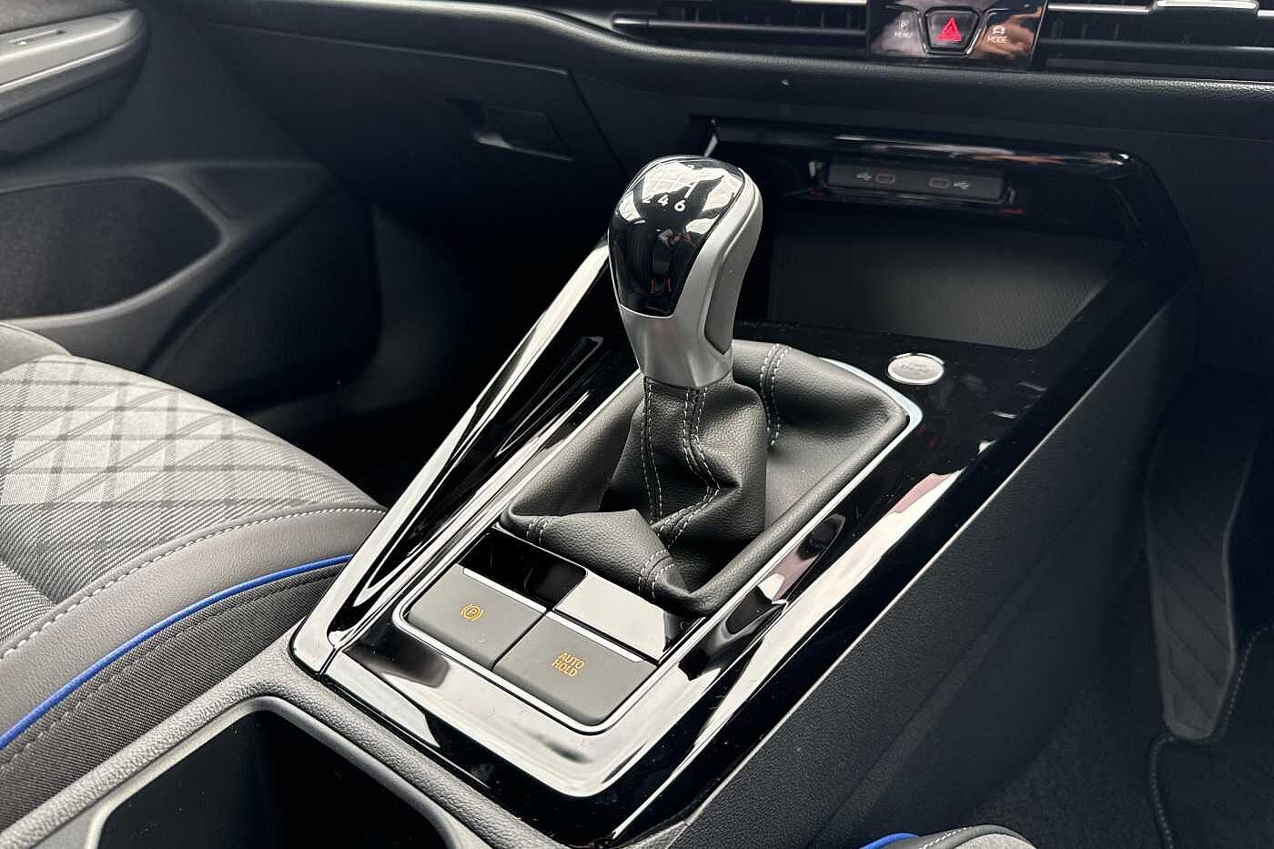 Used Volkswagen Golf 2025 for sale - 76139642: Photo 10