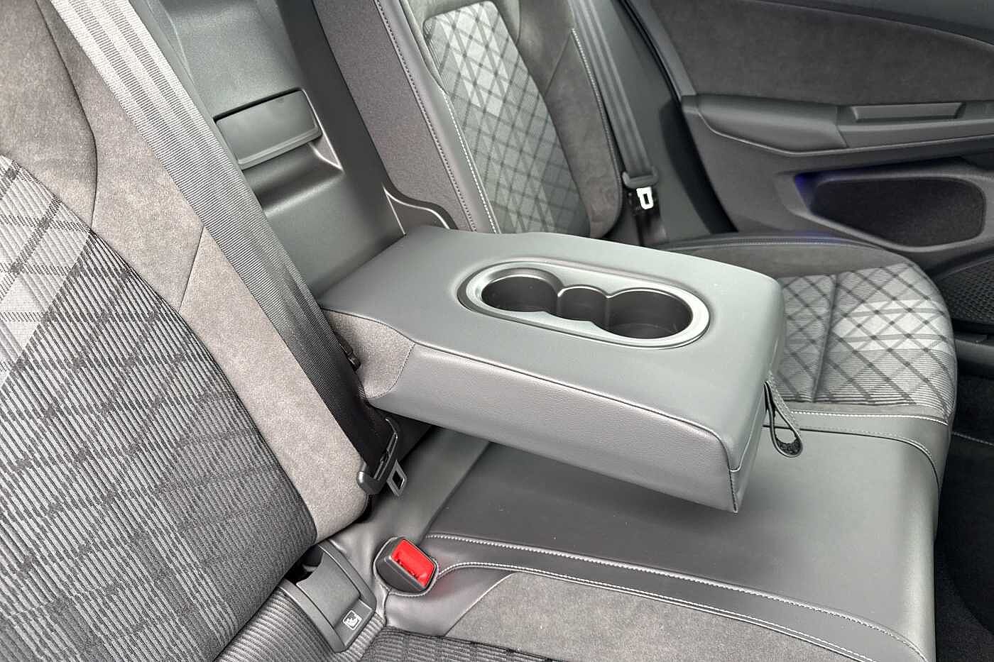 Used Volkswagen Golf 2025 for sale - 76139642: Photo 35
