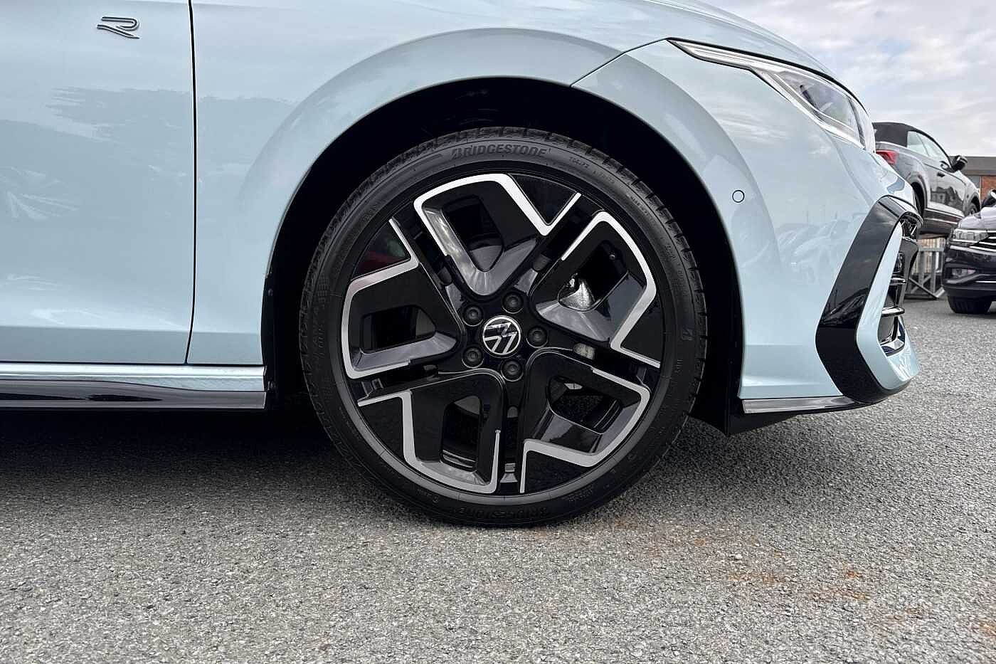 Used Volkswagen Golf 2025 for sale - 76139642: Photo 5