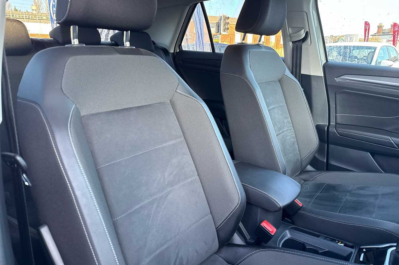 Used Volkswagen T-Roc 2022 for sale - 76692701: Photo 13