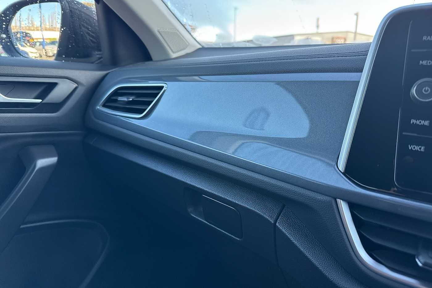 Used Volkswagen T-Roc 2022 for sale - 76692701: Photo 23