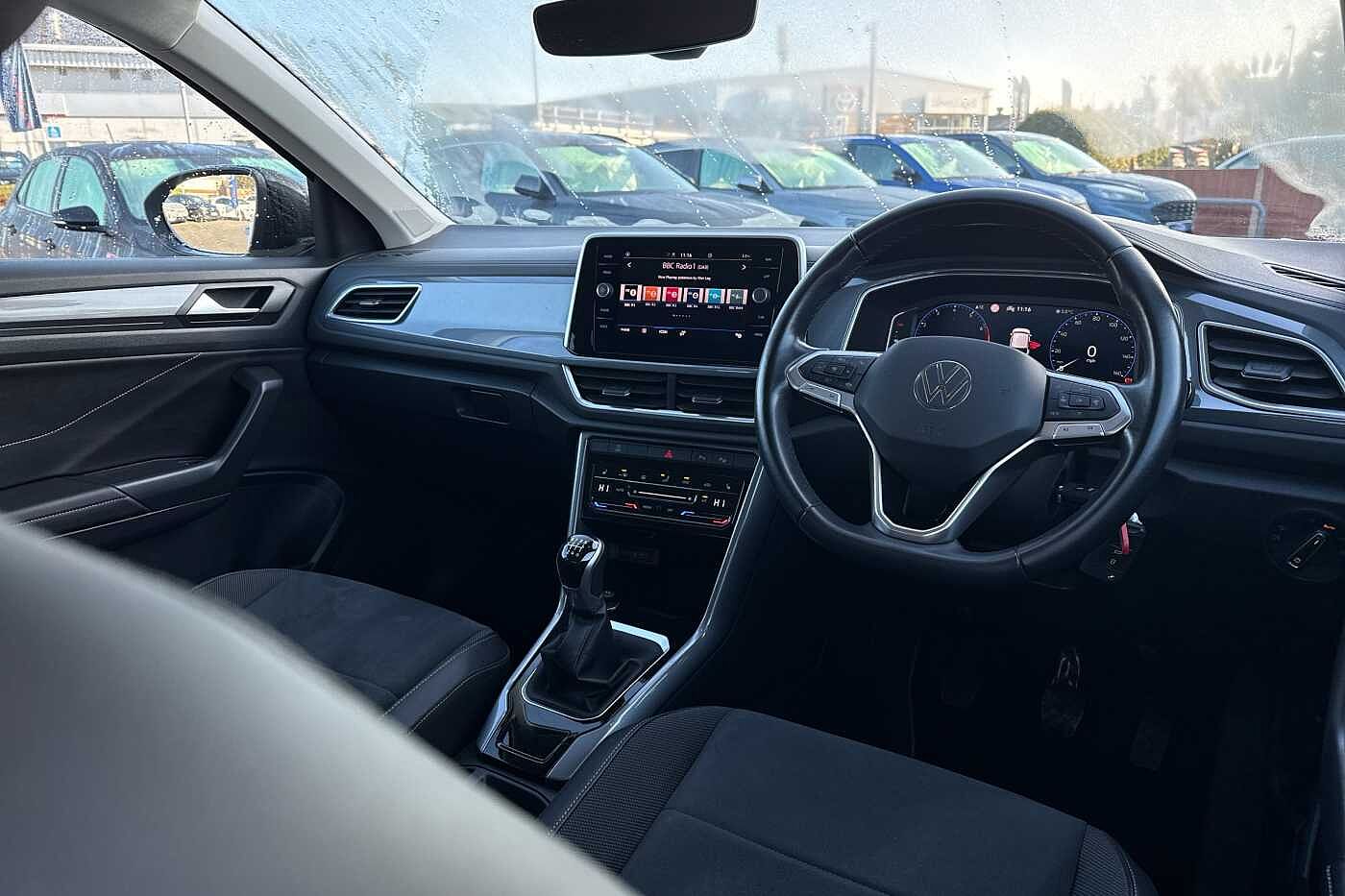 Used Volkswagen T-Roc 2022 for sale - 76692701: Photo 31