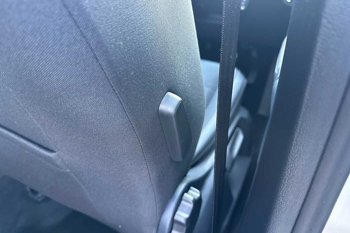 Used Volkswagen T-Roc 2022 for sale - 76692701: Photo 32