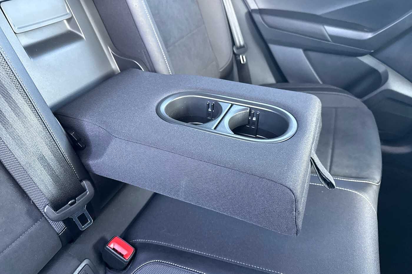 Used Volkswagen T-Roc 2022 for sale - 76692701: Photo 34