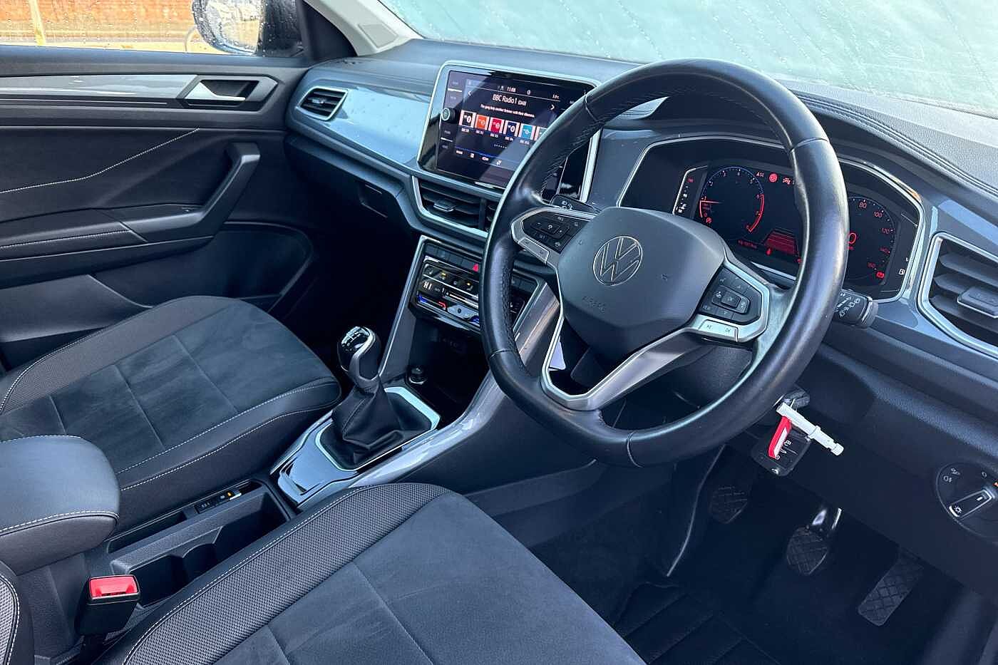 Used Volkswagen T-Roc 2022 for sale - 76692701: Photo 6