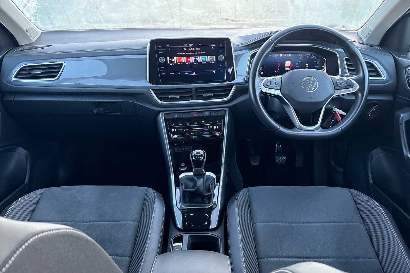 Used Volkswagen T-Roc 2022 for sale - 76692701: Photo 8