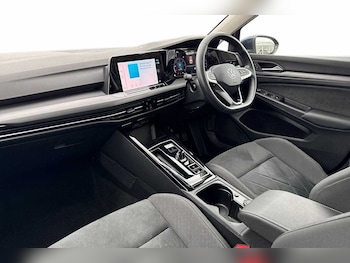 Used Volkswagen Golf 2023 for sale - 78948136: Photo