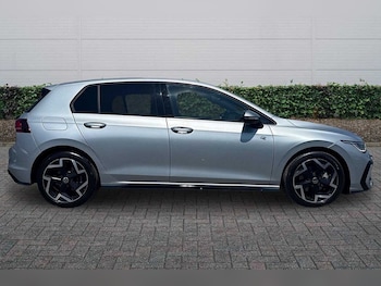 Used Volkswagen Golf 2025 for sale - 79133486: Photo