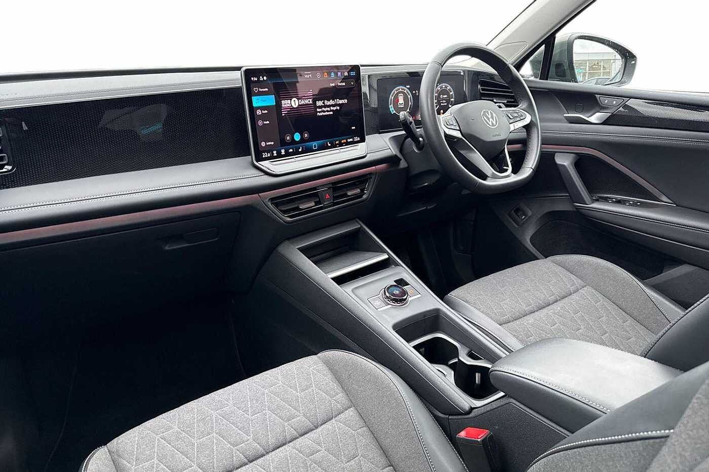 Used Volkswagen Tiguan 2025 for sale - 77193045: Photo 2