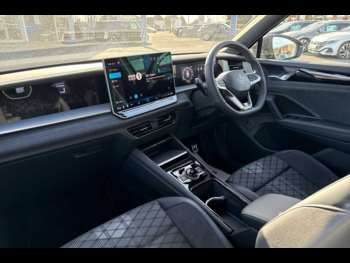 Used Volkswagen Tayron 2025 for sale - 74214247: Photo