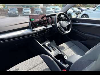 Used Volkswagen Golf 2025 for sale - 74466512: Photo