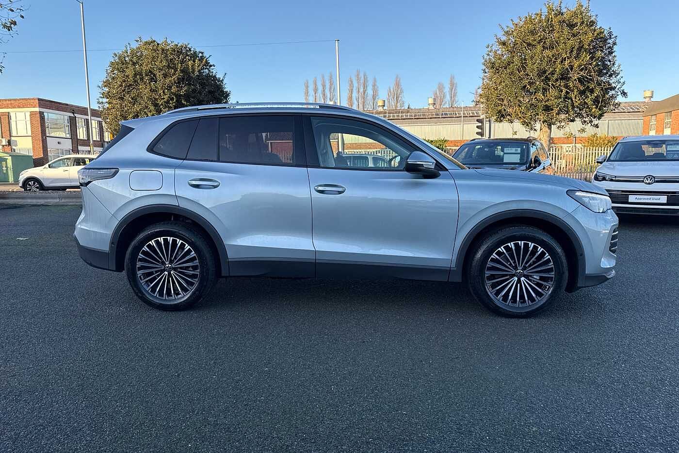 Used Volkswagen Tiguan 2025 for sale - 76800402: Photo 4