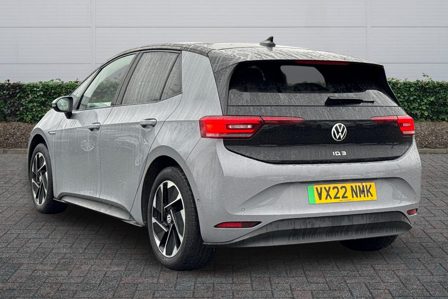 Used Volkswagen ID.3 2022 for sale - 77372533: Photo 2