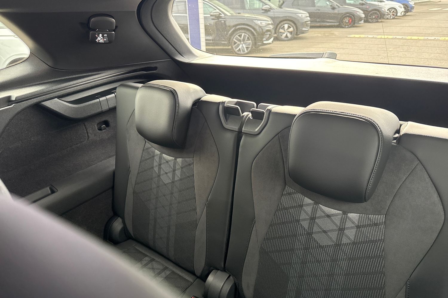 Used Volkswagen Touran 2026 for sale - 77994897: Photo 16