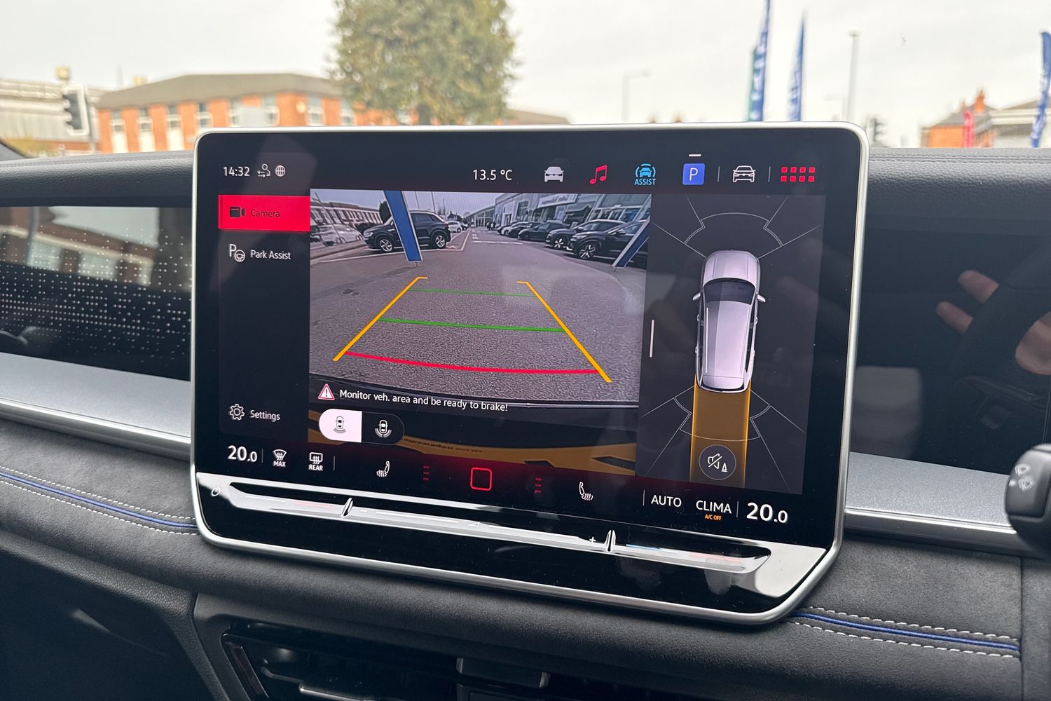 Used Volkswagen Touran 2026 for sale - 77994897: Photo 24