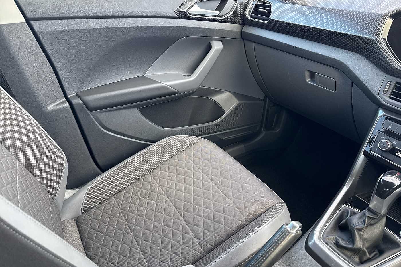 Used Volkswagen T-Cross 2019 for sale - 76458572: Photo 24