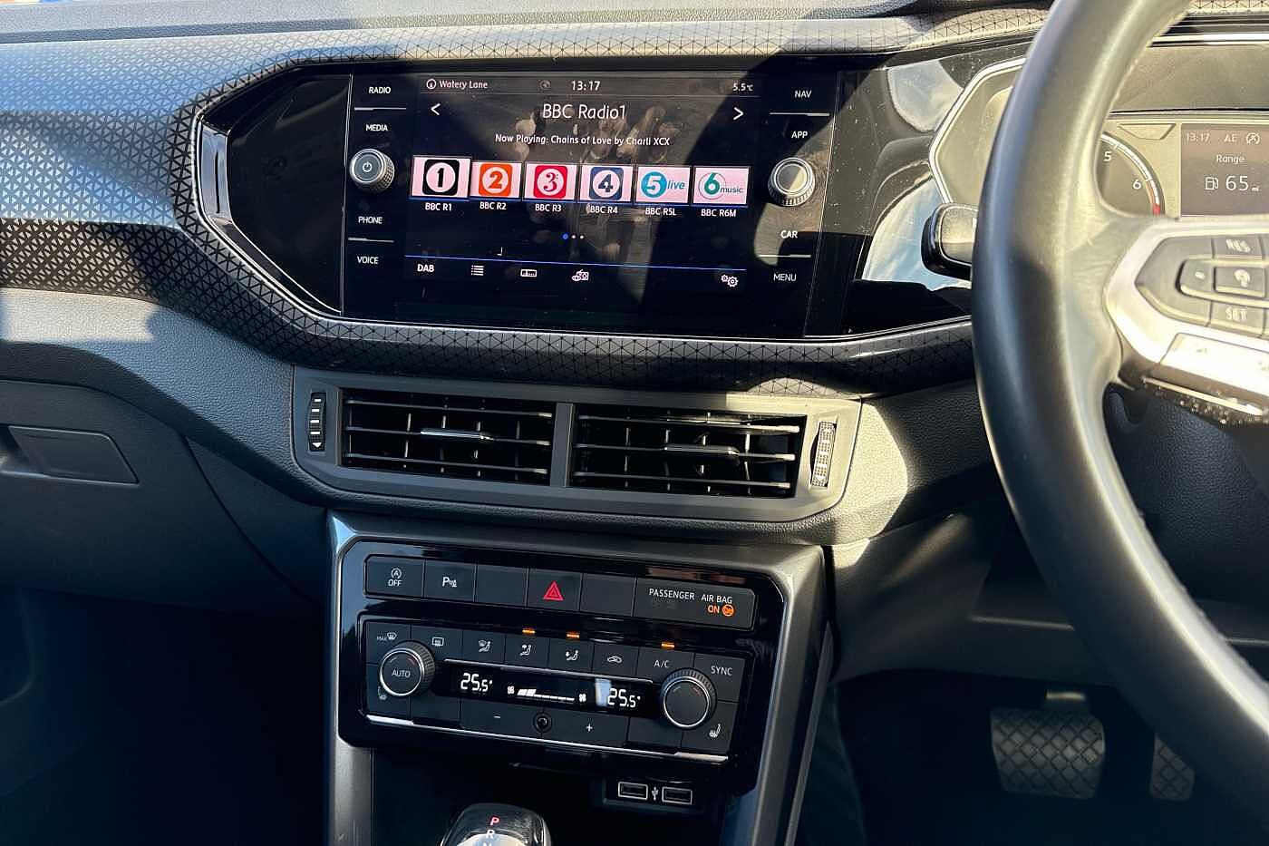 Used Volkswagen T-Cross 2019 for sale - 76458572: Photo 9