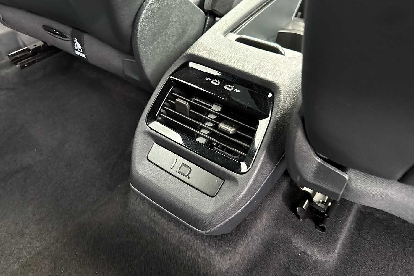 Used Volkswagen ID.4 2025 for sale - 76285485: Photo 32