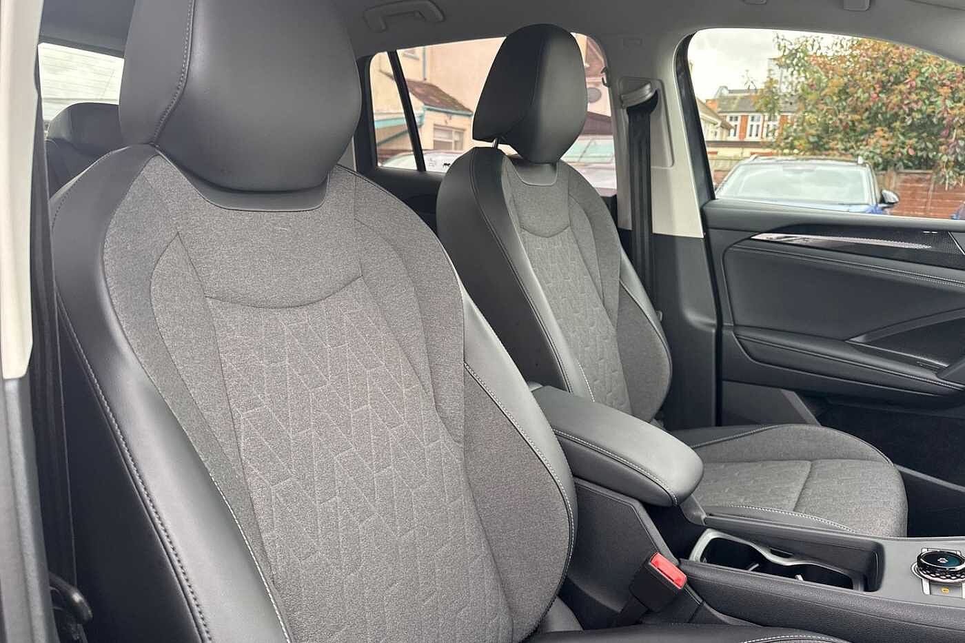 Used Volkswagen Tiguan 2025 for sale - 77725367: Photo 14