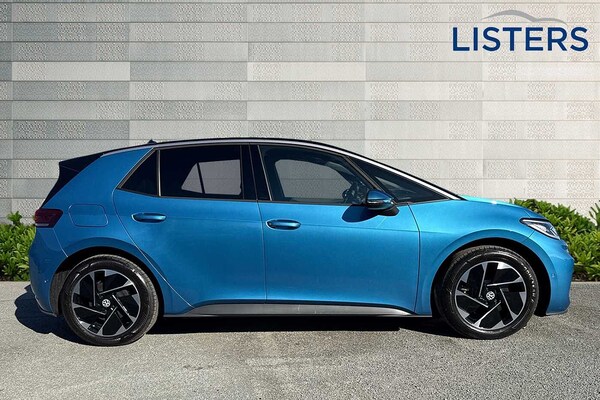 Used Volkswagen ID.3 2025 for sale - 75992343: Photo 4