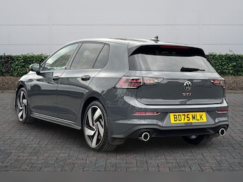 Used Volkswagen Golf 2025 for sale - 78463371: Photo