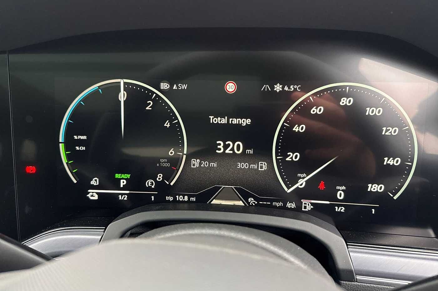 Used Volkswagen Touareg 2025 for sale - 77685165: Photo 13