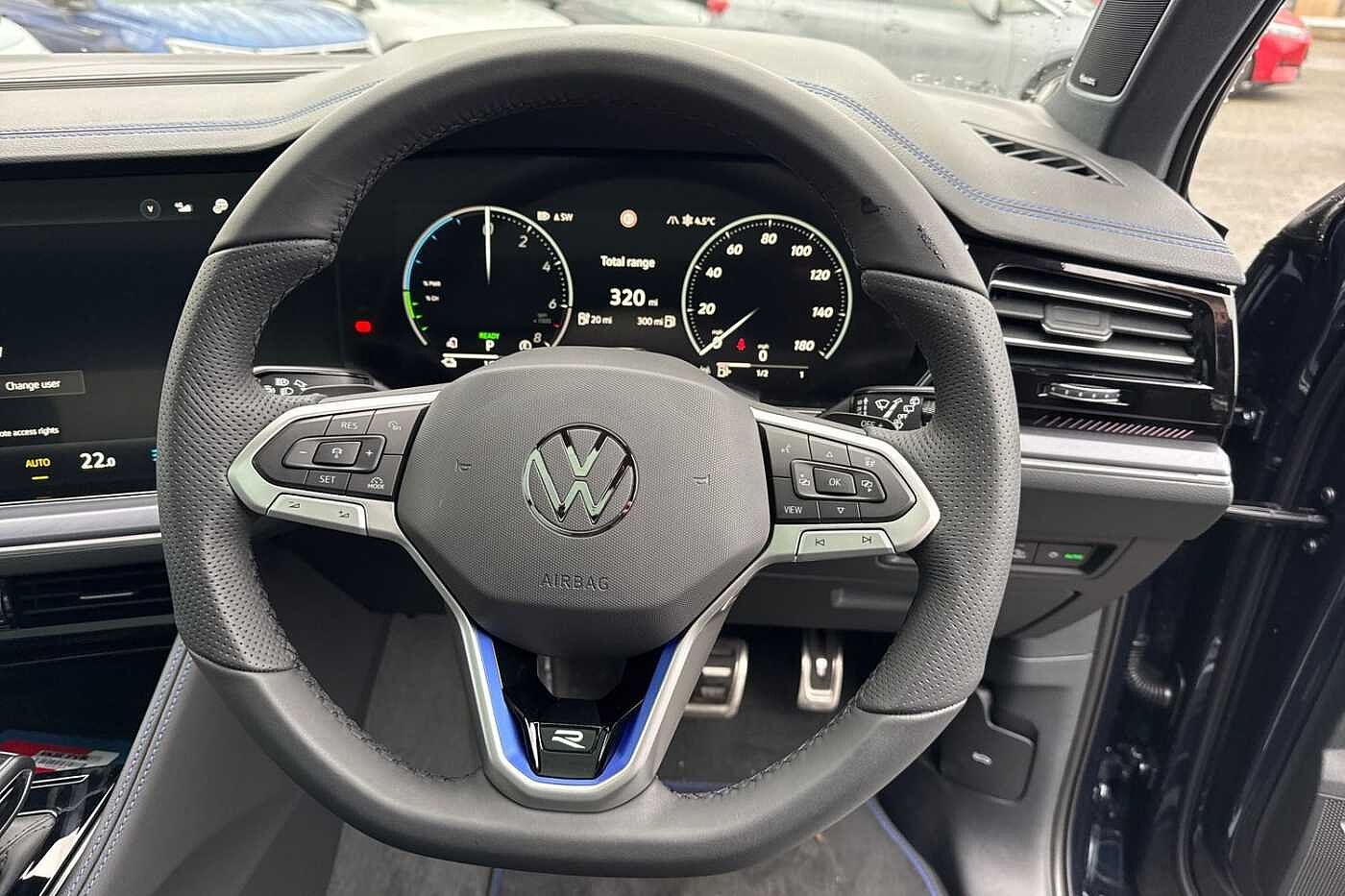 Used Volkswagen Touareg 2025 for sale - 77685165: Photo 17