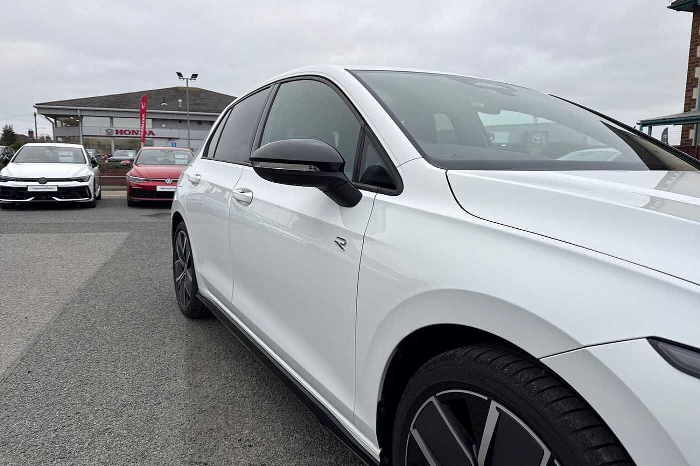 Used Volkswagen Golf 2025 for sale - 76458610: Photo 26