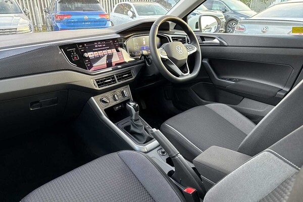 Used Volkswagen Taigo 2025 for sale - 73918725: Photo 2
