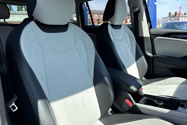 Used Volkswagen Tiguan 2024 for sale - 74522829: Photo 17