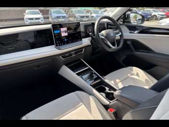 Used Volkswagen Tiguan 2024 for sale - 74522829: Photo