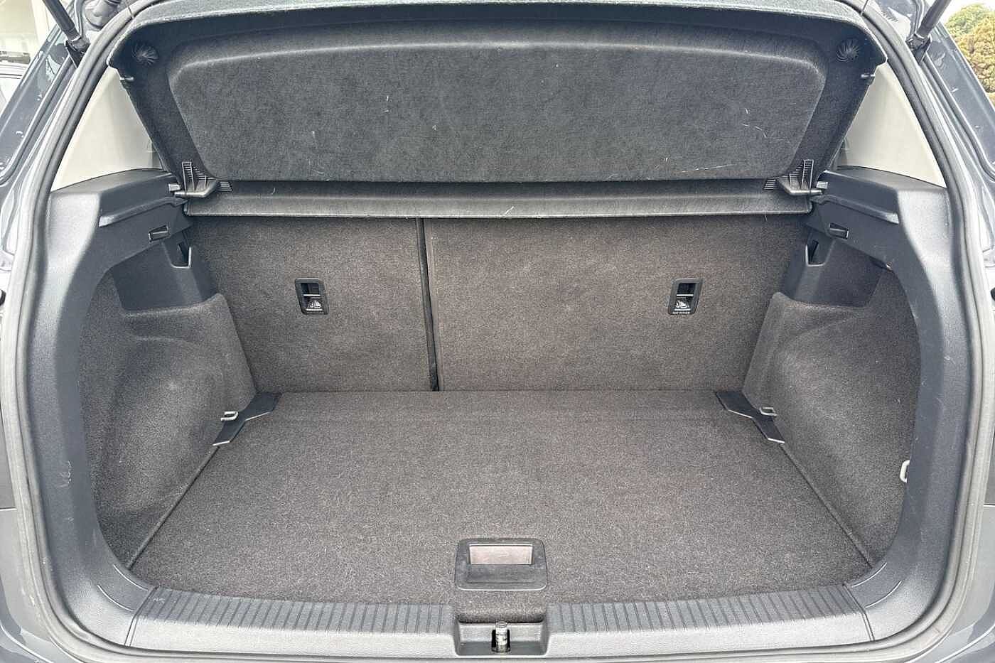 Used Volkswagen T-Cross 2020 for sale - 77627100: Photo 11