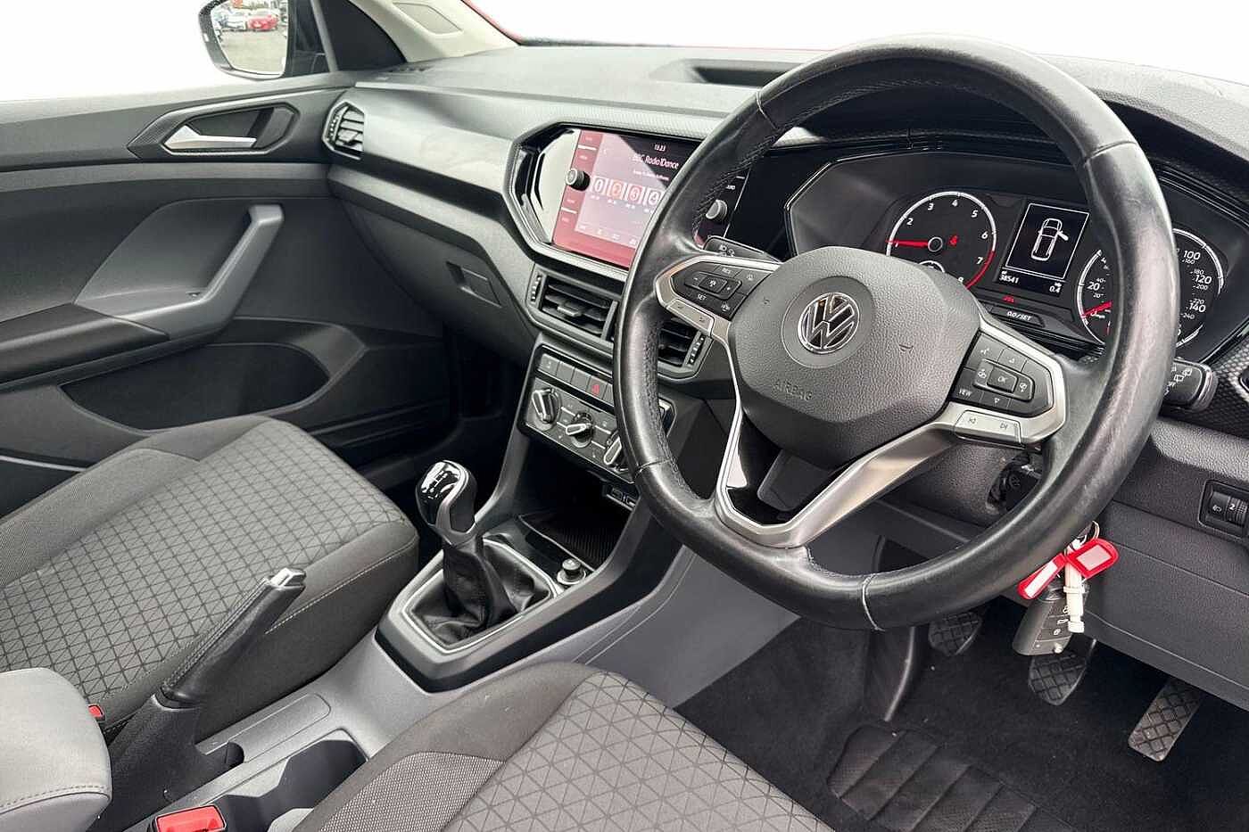 Used Volkswagen T-Cross 2020 for sale - 77627100: Photo 6