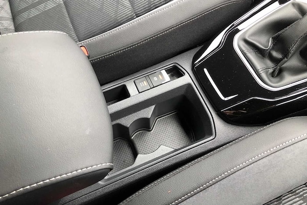 Used Volkswagen T-Roc 2023 for sale - 76228867: Photo 17