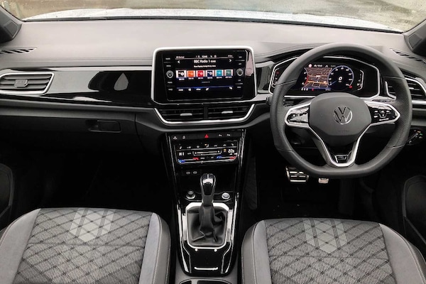 Used Volkswagen T-Roc 2023 for sale - 76228867: Photo 8