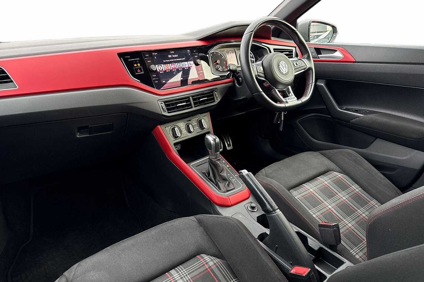 Used Volkswagen Polo 2018 for sale - 77512241: Photo 2