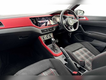 Used Volkswagen Polo 2018 for sale - 77512241: Photo