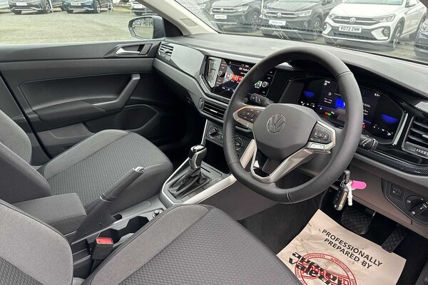 Used Volkswagen Polo 2024 for sale - 72804383: Photo 6