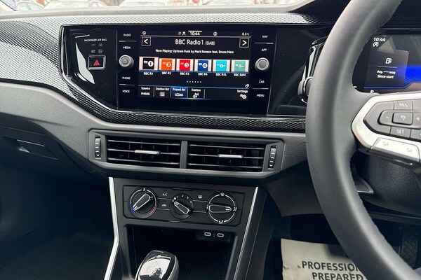 Used Volkswagen Polo 2024 for sale - 72804383: Photo 9