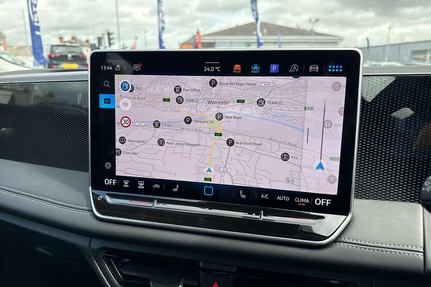 Used Volkswagen Tiguan 2024 for sale - 77725331: Photo 32