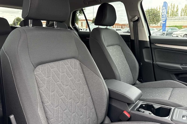 Used Volkswagen Golf 2025 for sale - 76285472: Photo 13