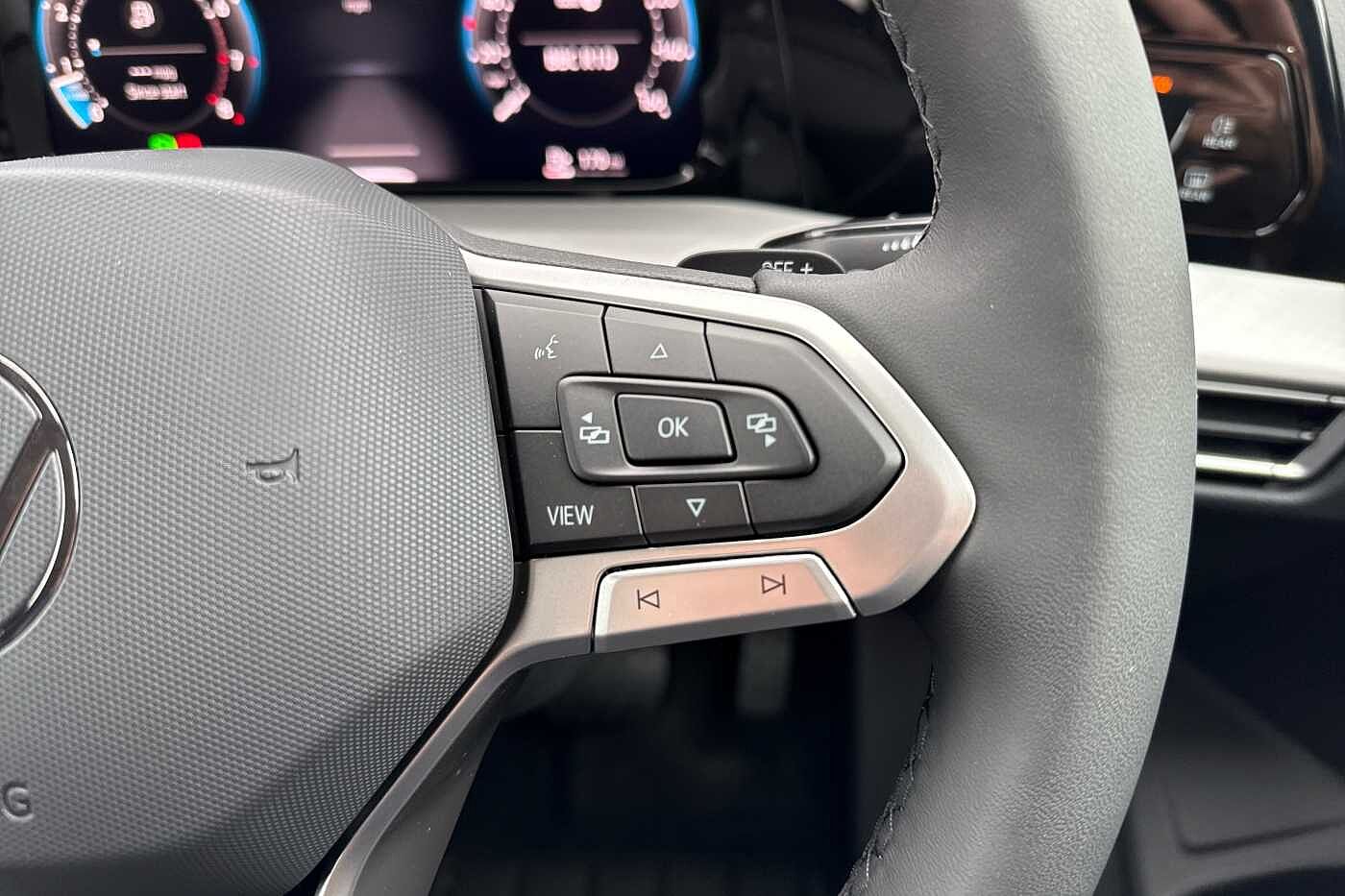 Used Volkswagen Golf 2025 for sale - 76285472: Photo 18