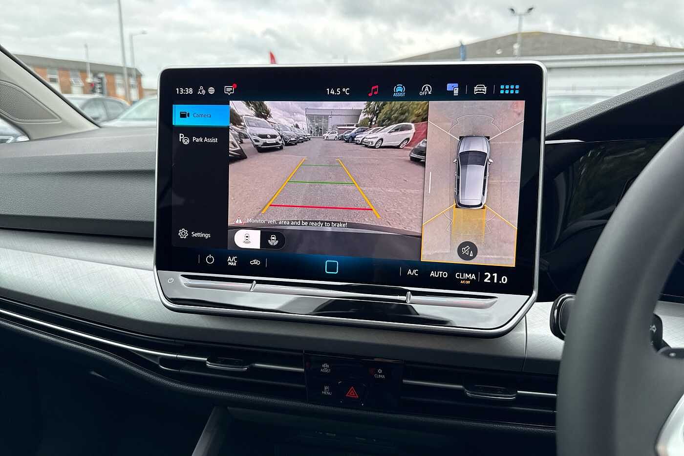 Used Volkswagen Golf 2025 for sale - 76285472: Photo 30