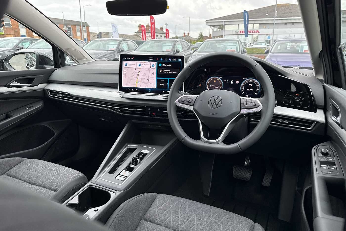 Used Volkswagen Golf 2025 for sale - 76285472: Photo 32