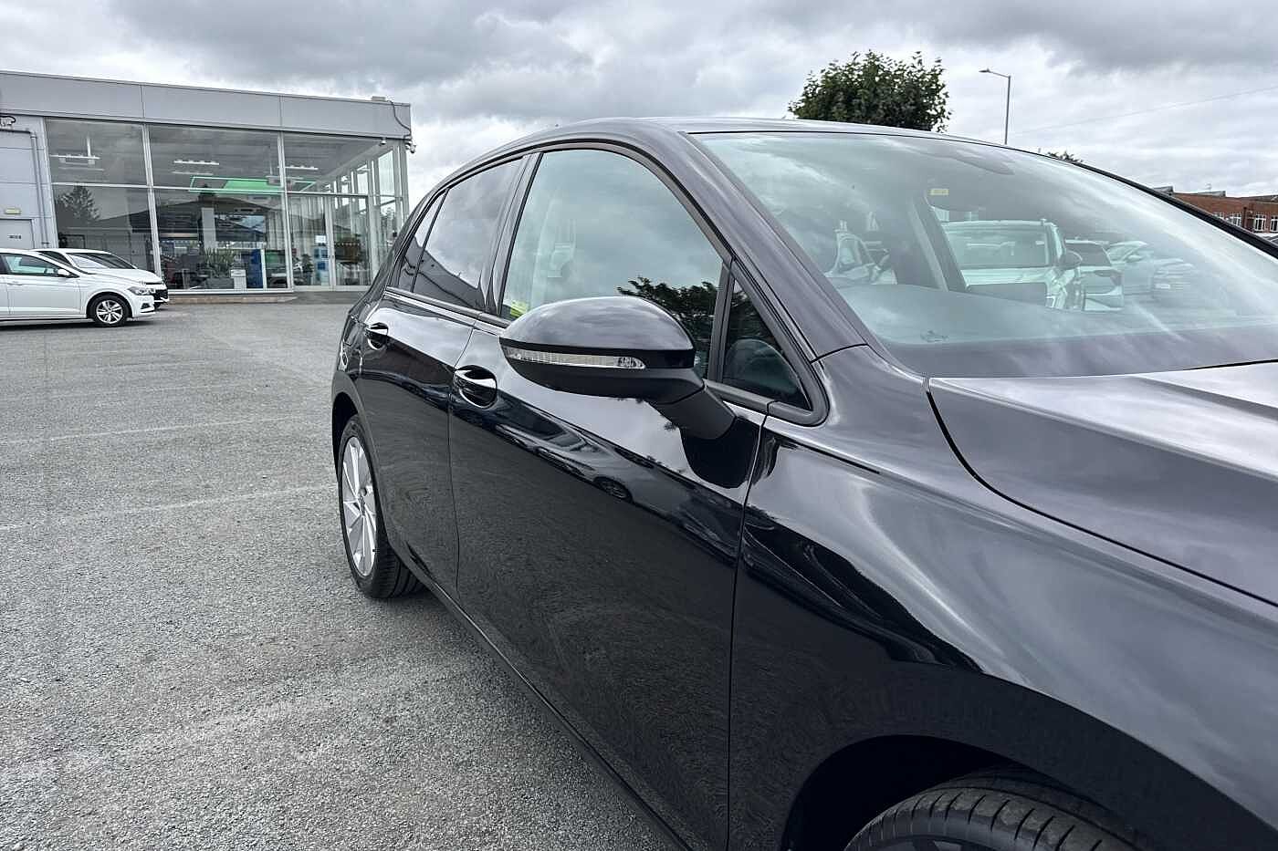 Used Volkswagen Golf 2025 for sale - 76285472: Photo 39