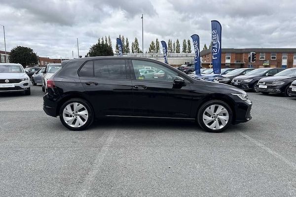Used Volkswagen Golf 2025 for sale - 76285472: Photo 4