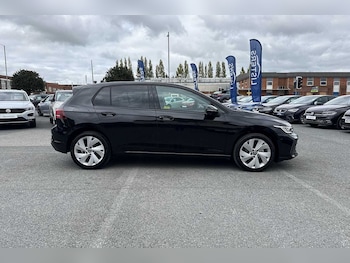 Used Volkswagen Golf 2025 for sale - 76285472: Photo 4