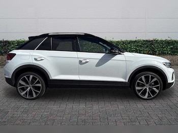Used Volkswagen T-Roc 2026 for sale - 78087991: Photo