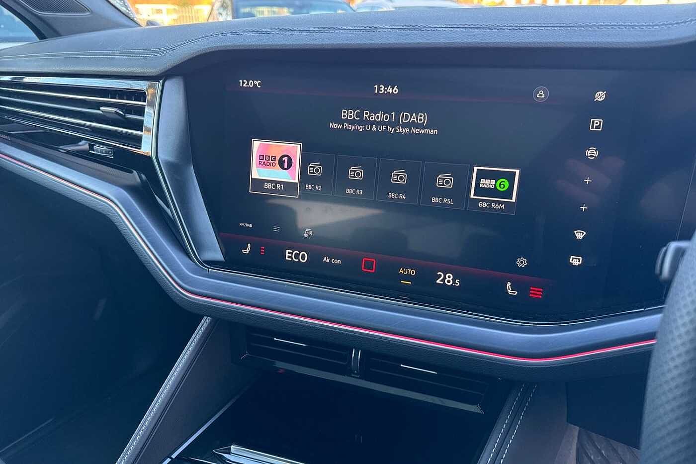 Used Volkswagen Touareg 2025 for sale - 76800472: Photo 12