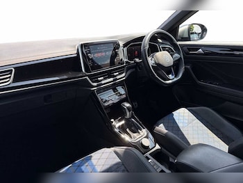 Used Volkswagen T-Roc 2023 for sale - 79269660: Photo
